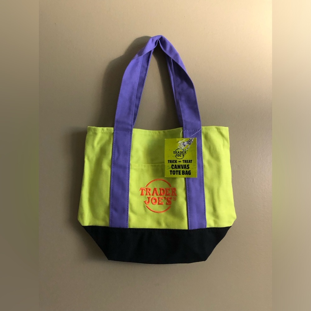 NWT 2026 Trader Joe’s Halloween Mini Trick or treat Canvas tote bag Newest color